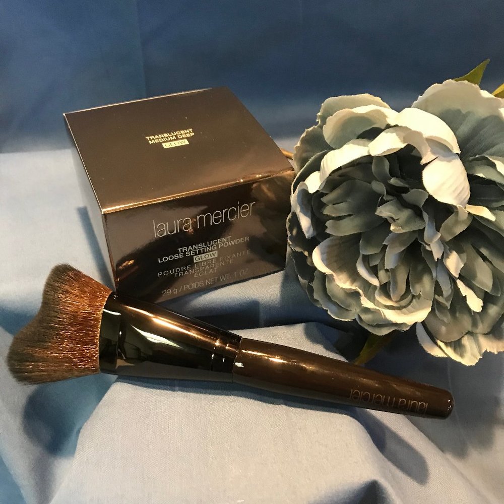MD- L MERCIER Glow Brush &Translucent Glow Powder